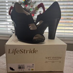 Life Stride Black Peep Toe Heels